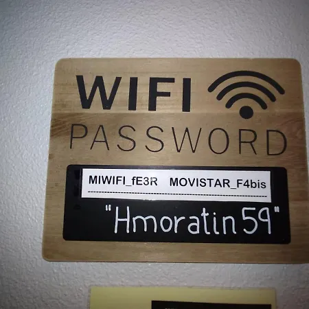 בית הארחה Moratin ולנסיה