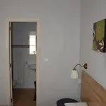 Πανσιόν Moratin *